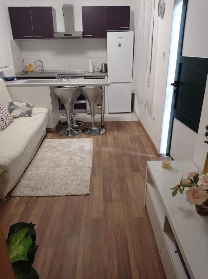 Apartments Bride'S Rock Baska Voda Exterior photo