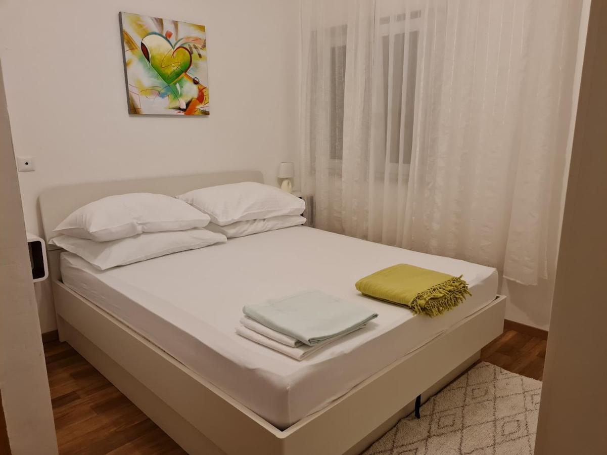 Apartments Bride'S Rock Baska Voda Exterior photo
